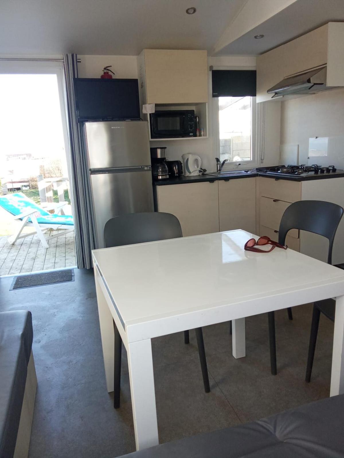 Magnifique Mobil Home Avec Clim Face Mer Le Portel Exterior photo
